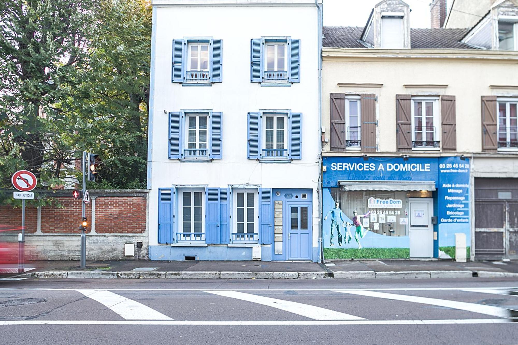 Duplex Pasteur - Chambre 3 - Chambre Privee Bed & Breakfast Troyes Exterior photo